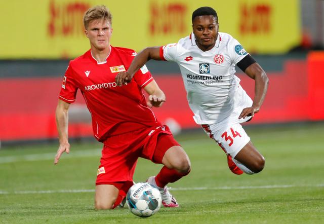 据知情人士 据知情人士